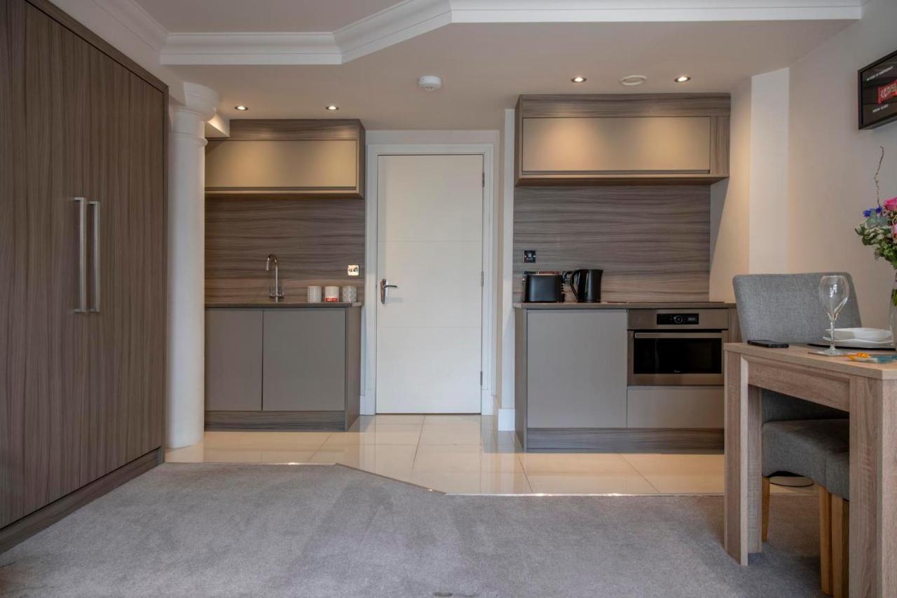 Chocolets - The Kitkat Apartamento