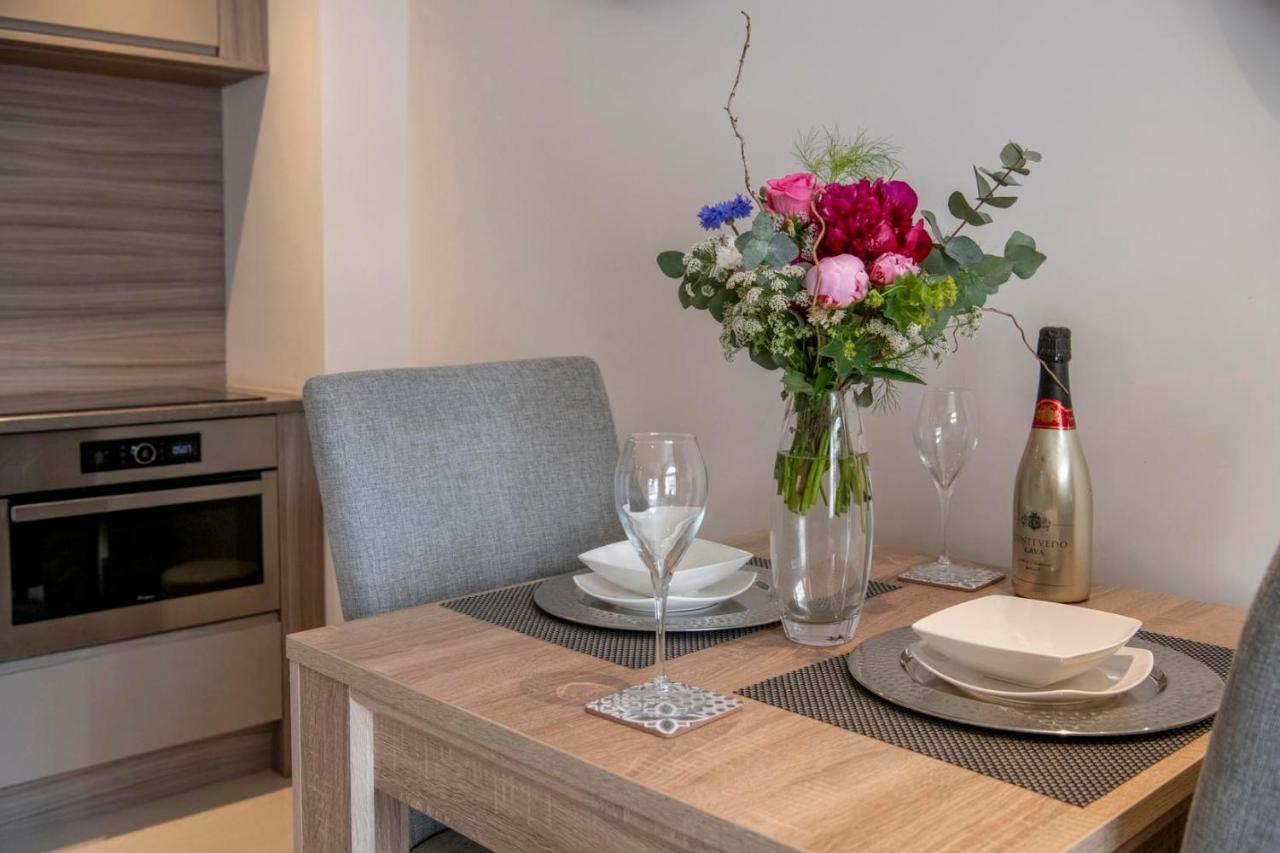 Chocolets - The Kitkat Apartamento York